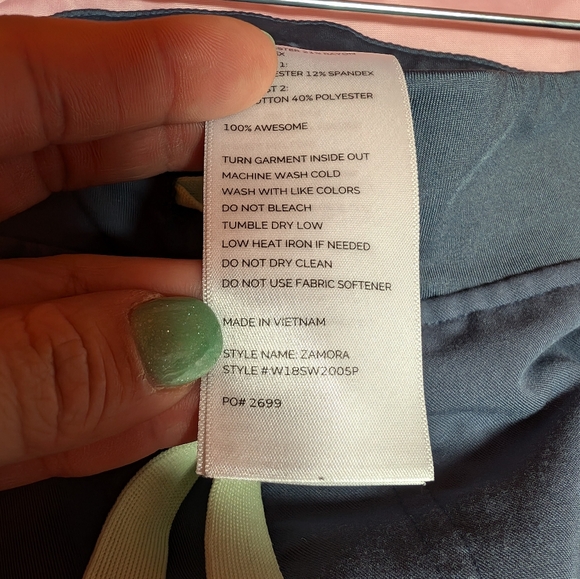 FIGS Space Navy Scrub Set - XS/XSP - Picture 2 of 3